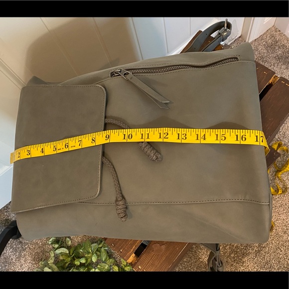 Like New! Grey Universal Thread Drawstring Backpack - Picture 9 of 12